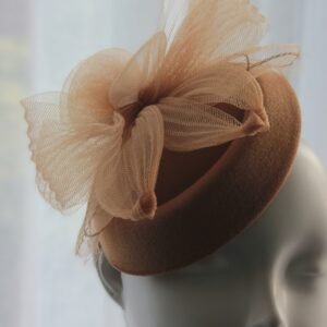 Toffee Coloured Crinoline Fascinator - Image 2