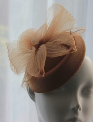Toffee Coloured Crinoline Fascinator - Image 2